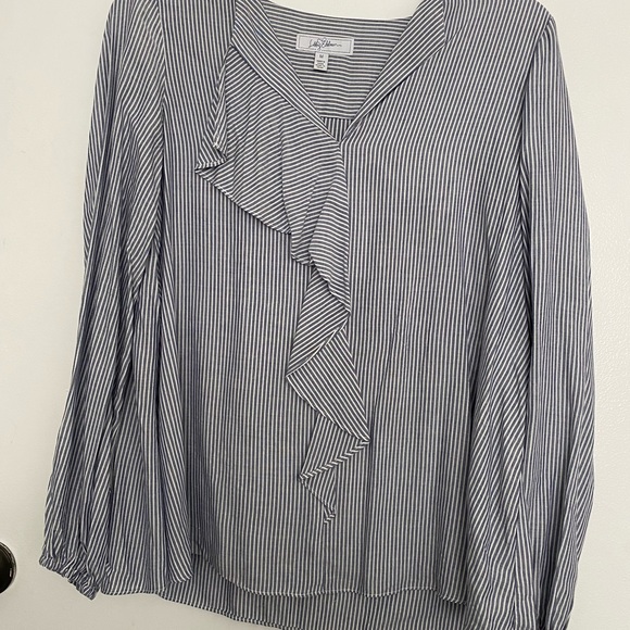 LIBBY EDELMAN Woman Striped Blouse Medium Ruffles Front - Picture 4 of 11